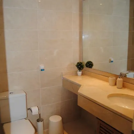 Alcazaba Lagoon Luxury Apartment Estepona