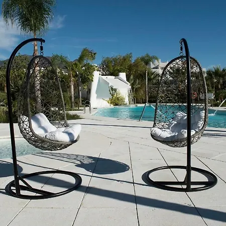 Alcazaba Lagoon Luxury