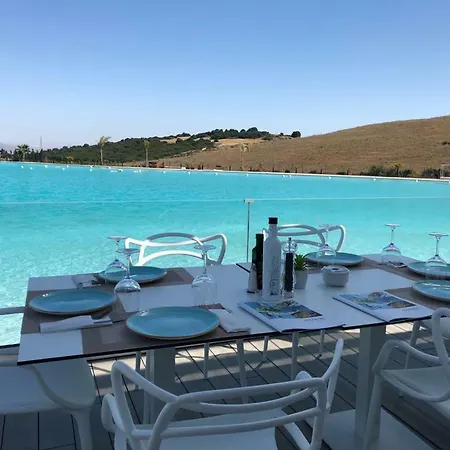 Alcazaba Lagoon Luxury Apartment
