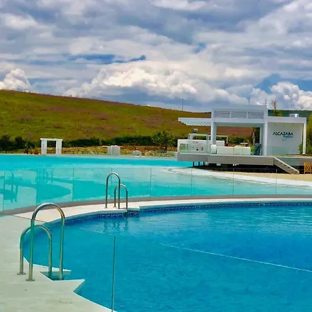 Alcazaba Lagoon Luxury Apartment *